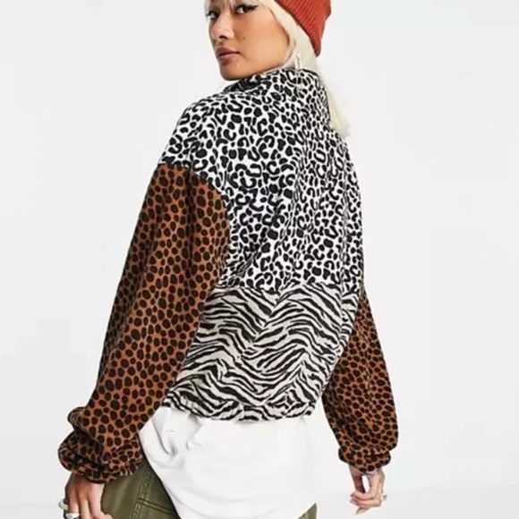 VANS: M Animal Print Patchwork Fleece Pullover Sweater - Picture 4 of 7